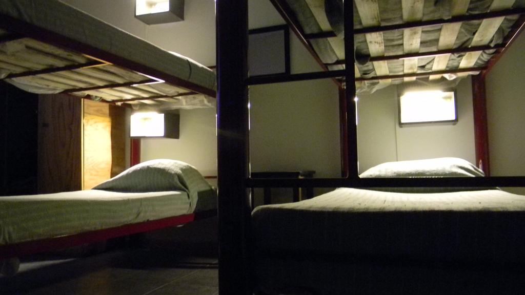 Punto Urbano Hostel Mendoza Bilik gambar