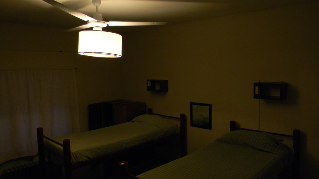 Punto Urbano Hostel Mendoza Bilik gambar