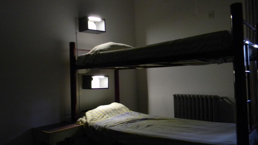 Punto Urbano Hostel Mendoza Bilik gambar