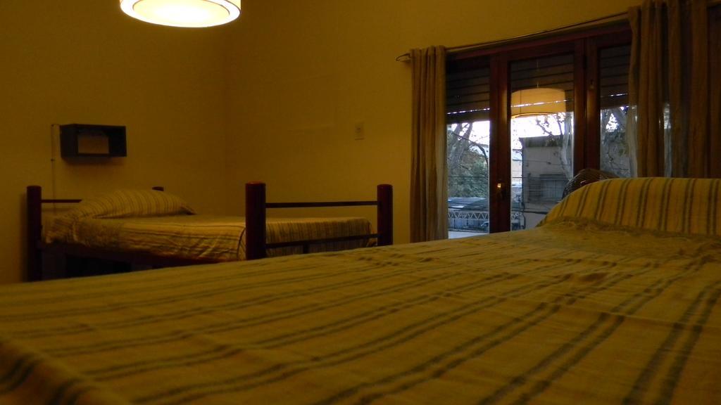 Punto Urbano Hostel Mendoza Bilik gambar