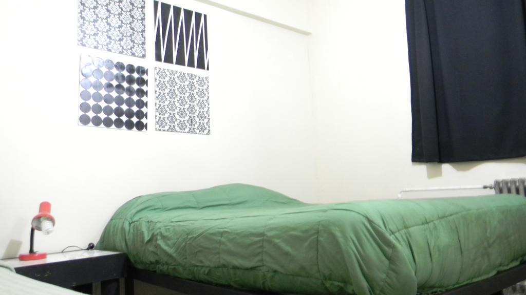 Punto Urbano Hostel Mendoza Bilik gambar