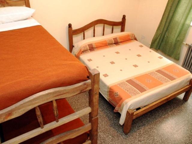 Punto Urbano Hostel Mendoza Bilik gambar