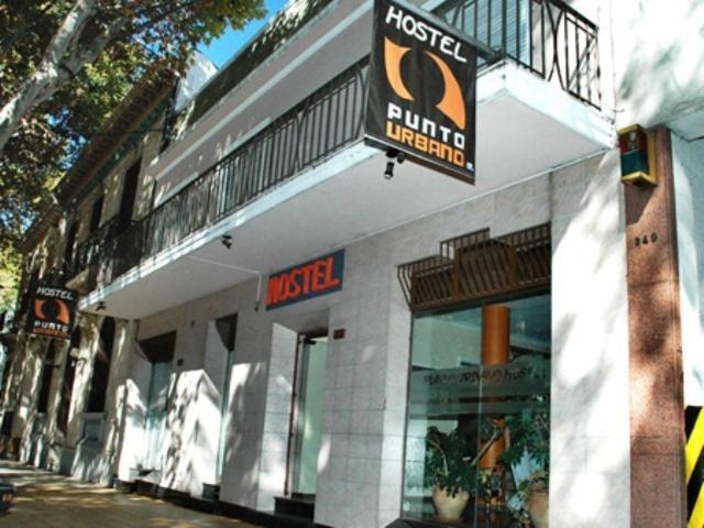 Punto Urbano Hostel Mendoza Luaran gambar